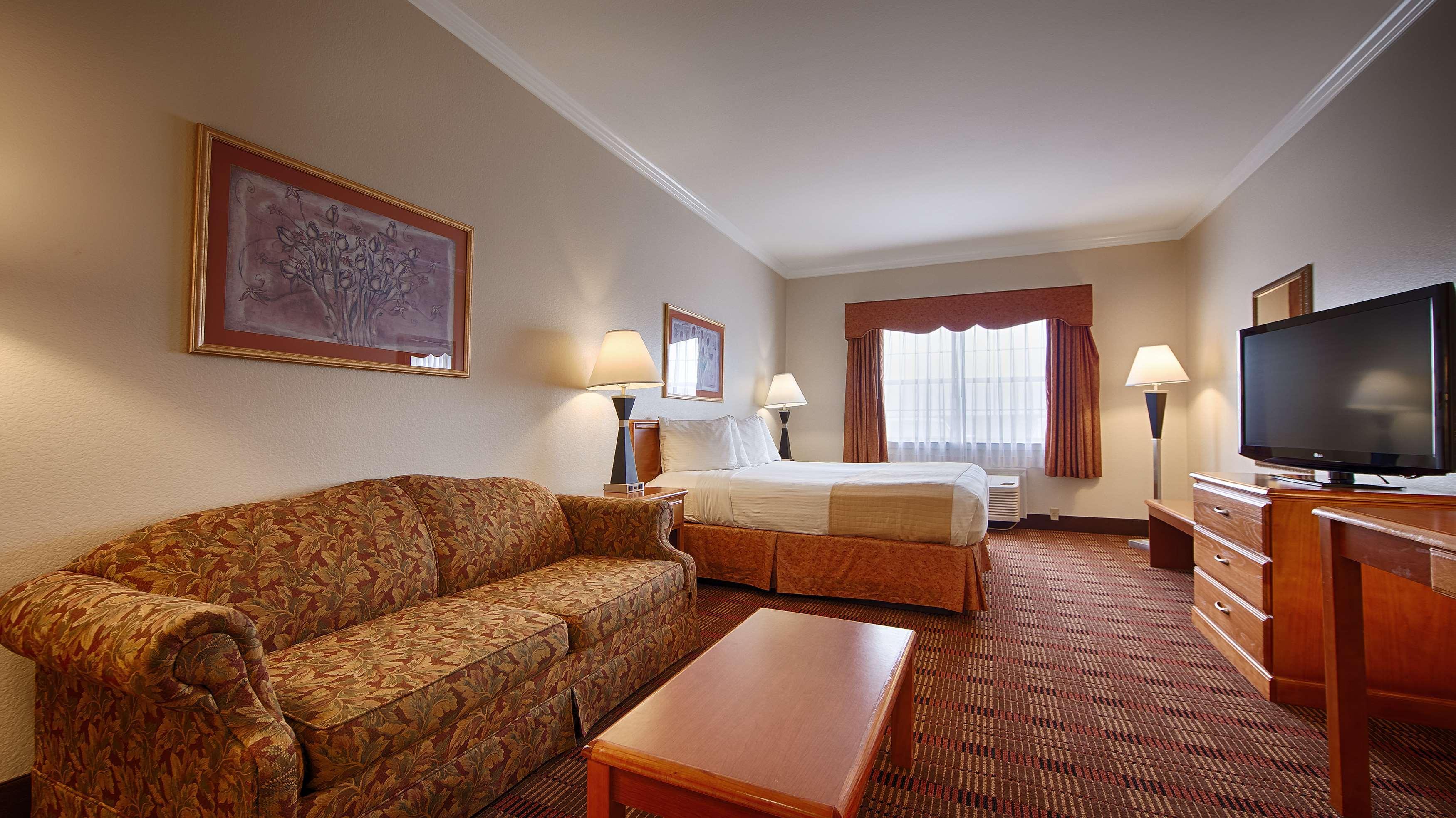 Best Western Club House Inn & Suites Mineral Wells Bagian luar foto