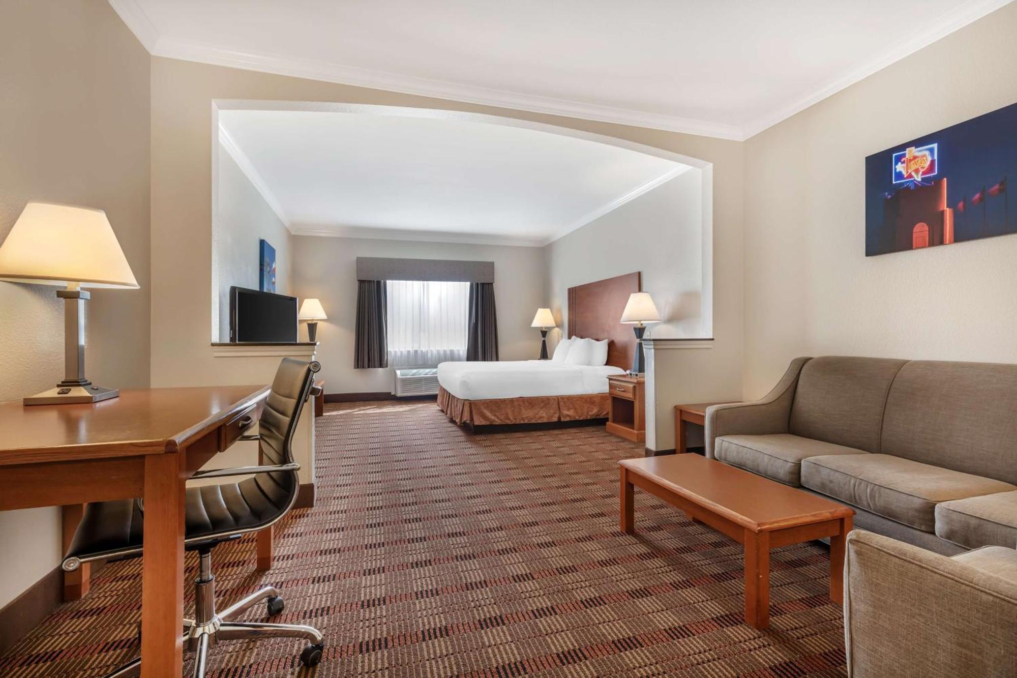 Best Western Club House Inn & Suites Mineral Wells Bagian luar foto
