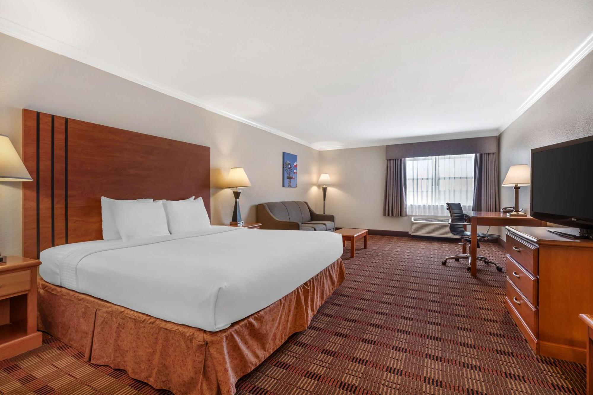 Best Western Club House Inn & Suites Mineral Wells Bagian luar foto